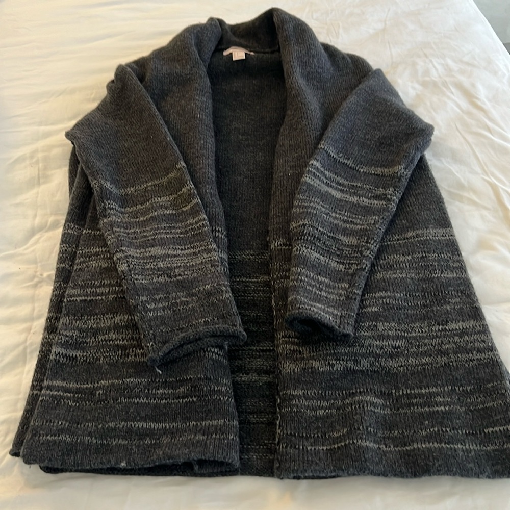 Forever 21 Ombre Stripe Gray Charcoal Knit Cardigan Women's Size large